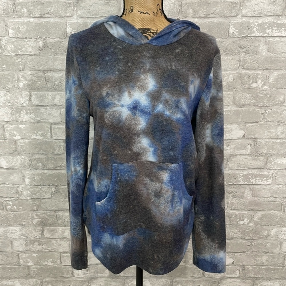 Gaze Tie Dye Hoodie
